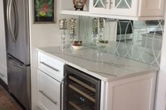 Quartz kitchen countertops.